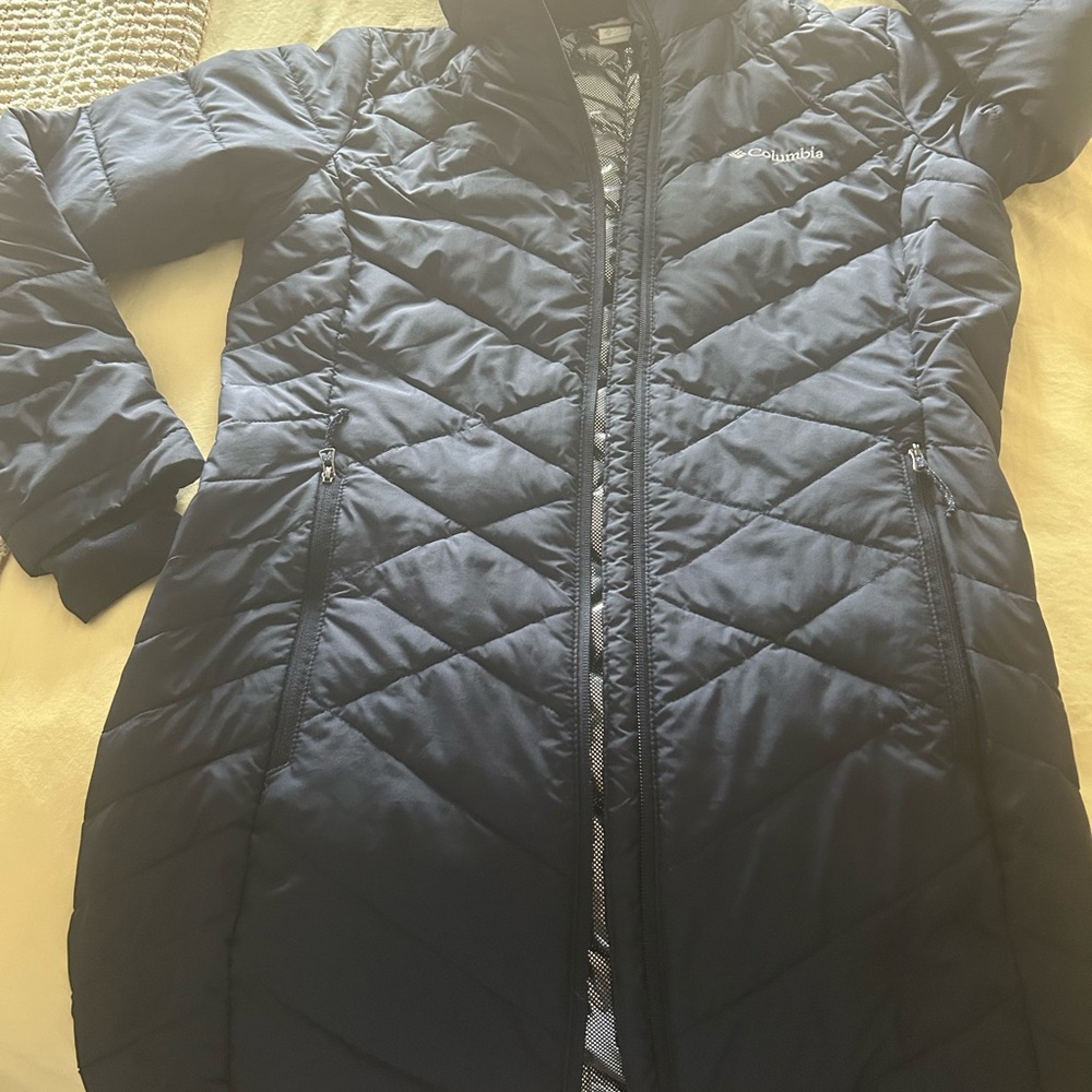 Columbia Women's Puffer Jacket - Dark Blue